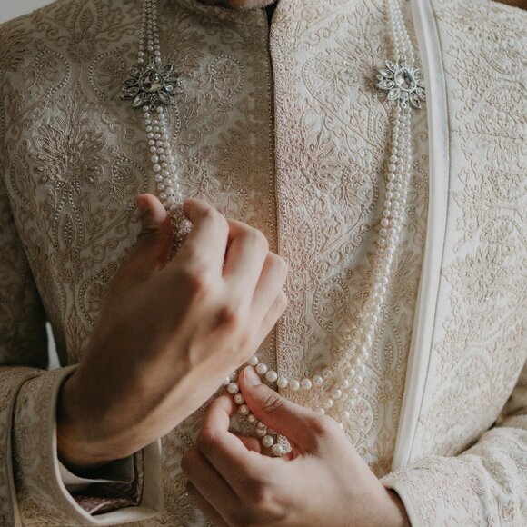 Anita Dongre Sherwani - Picture 3 of 4